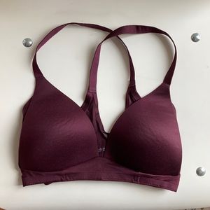 Super comfy wireless purple bra